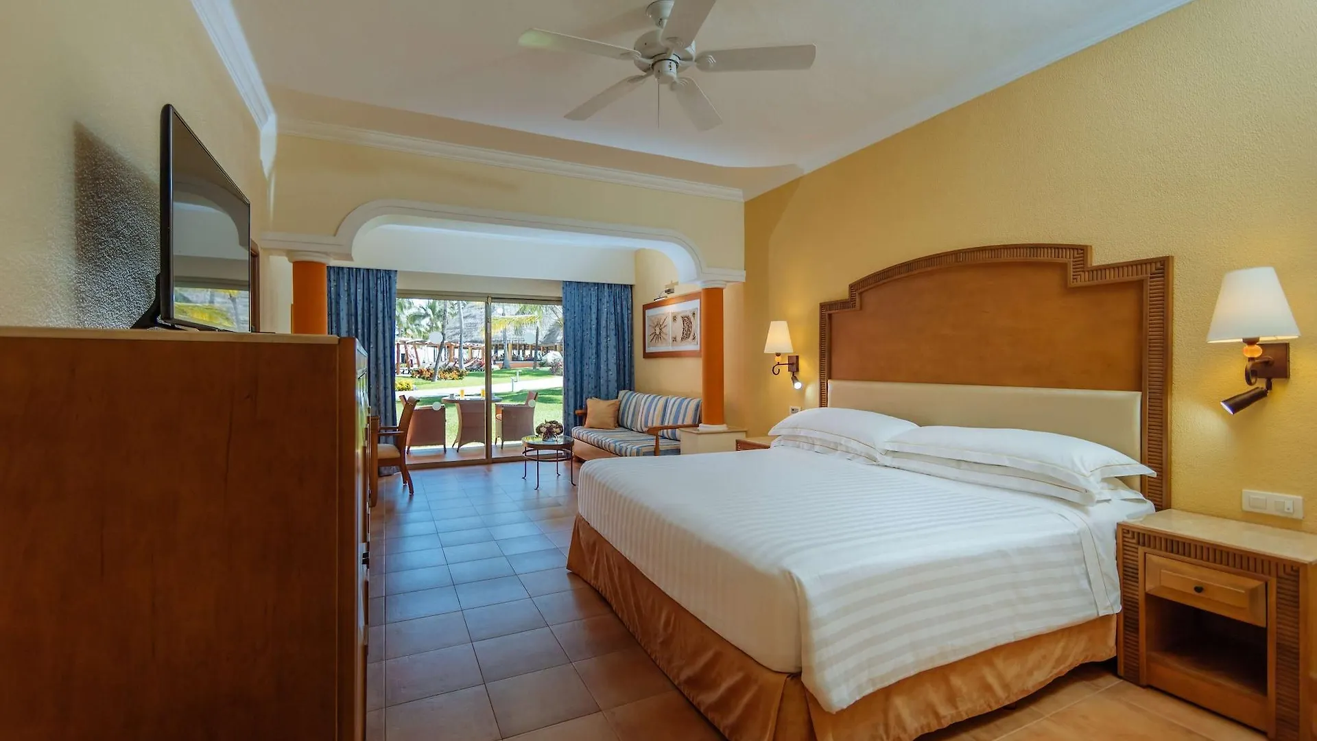 Курортный комплекс Barcelo Maya Tropical Кспу-Ха